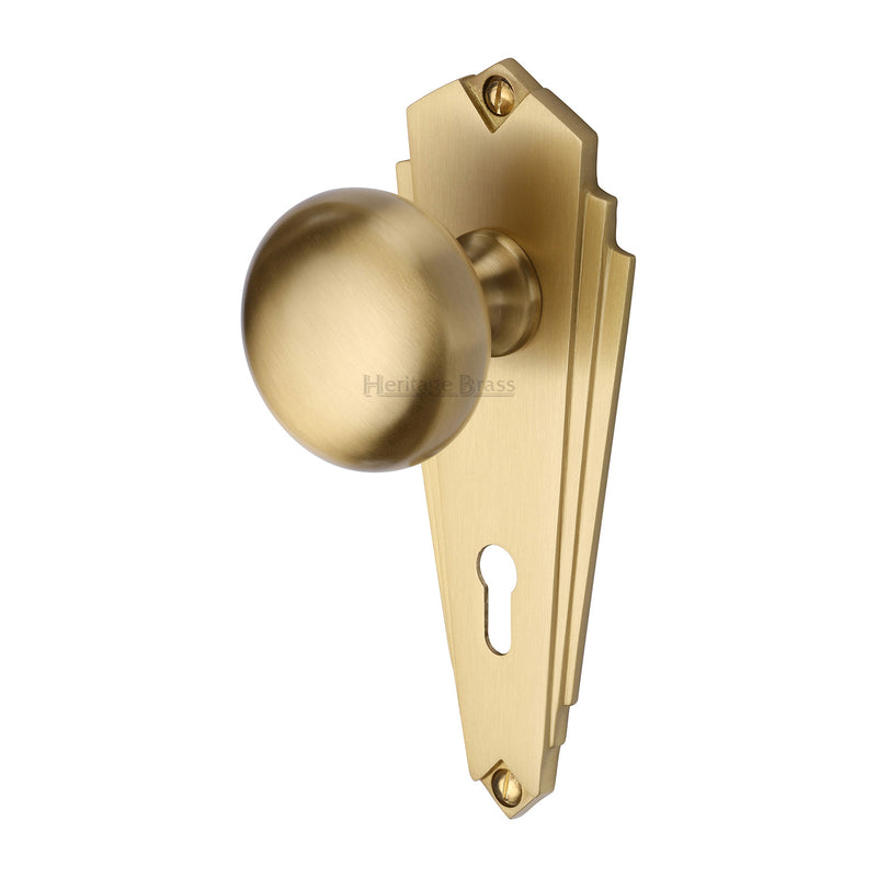 Heritage Brass Broadway Door Knob on Plate