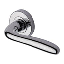 Heritage Brass Columbus Door Handle on Round Rose
