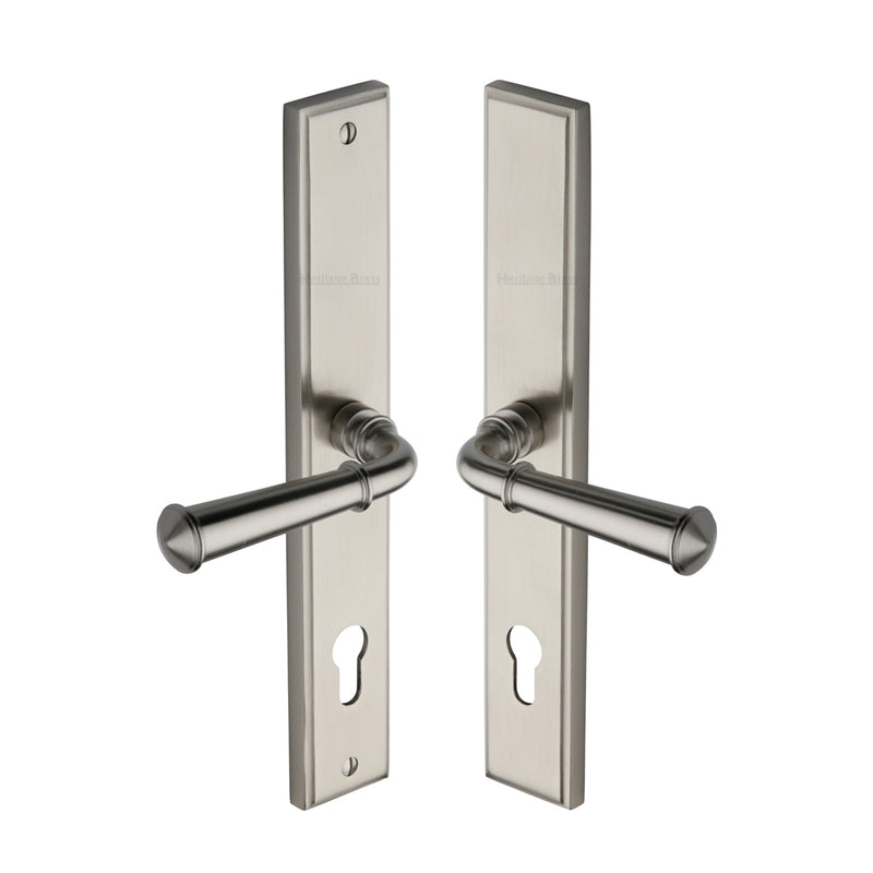 Heritage Brass Colonial RH Door Handle on Plate