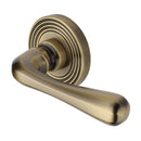 Heritage Brass Charlbury Reeded Door Handle on Round Rose