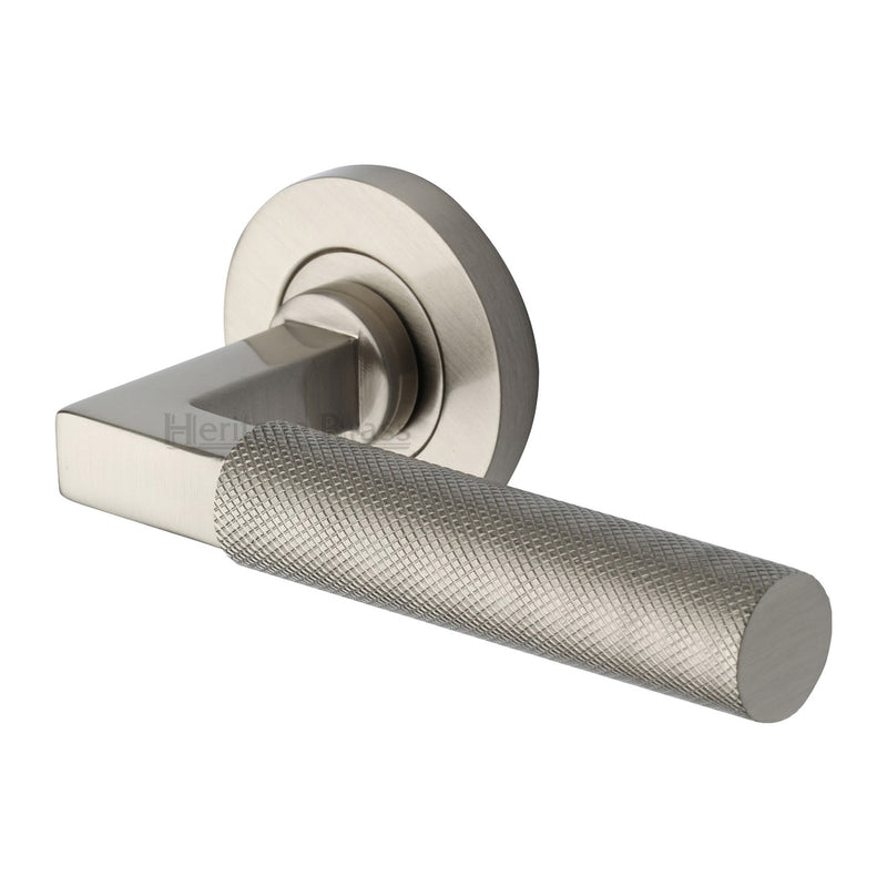 Heritage Brass Signac Door Handle on Round Rose