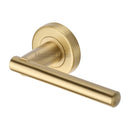 Heritage Brass Challenger Door Handle on Round Rose