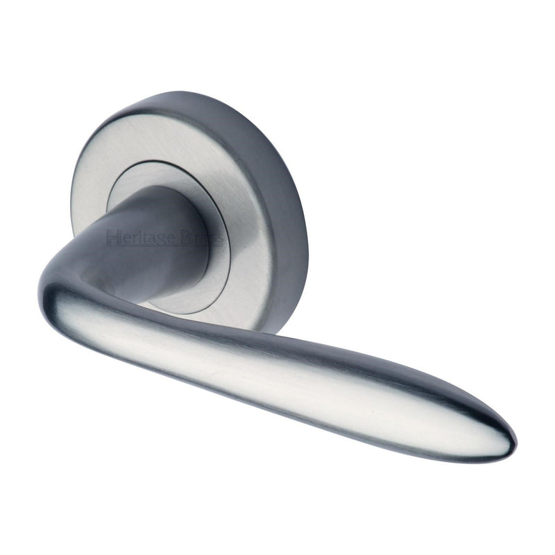 Heritage Brass Sutton Door Handle on Round Rose
