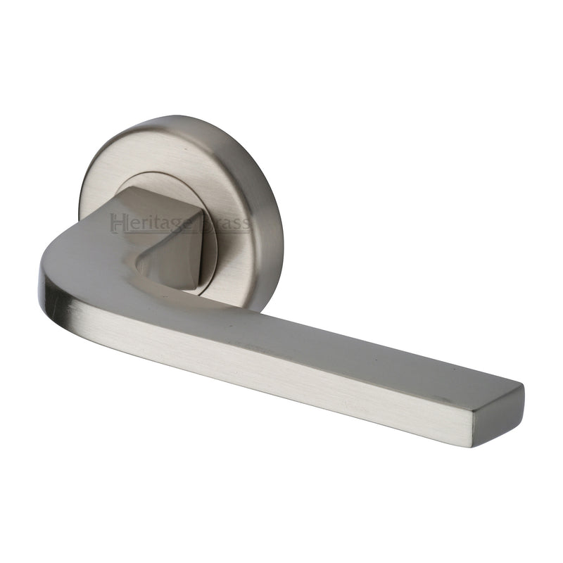 Heritage Brass Bellagio Door Handle on Round Rose