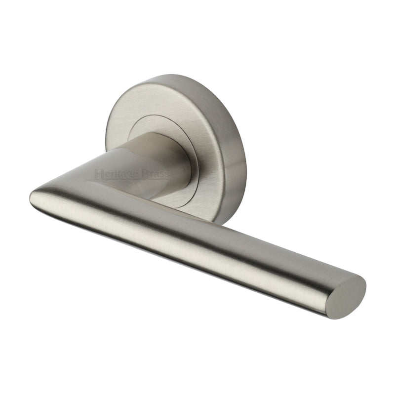 Heritage Brass Admiralty Door Handle on Round Rose