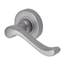Heritage Brass Bedford Door Handle on Round Rose