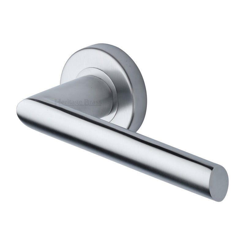 Heritage Brass Mercury Door Handle on Round Rose