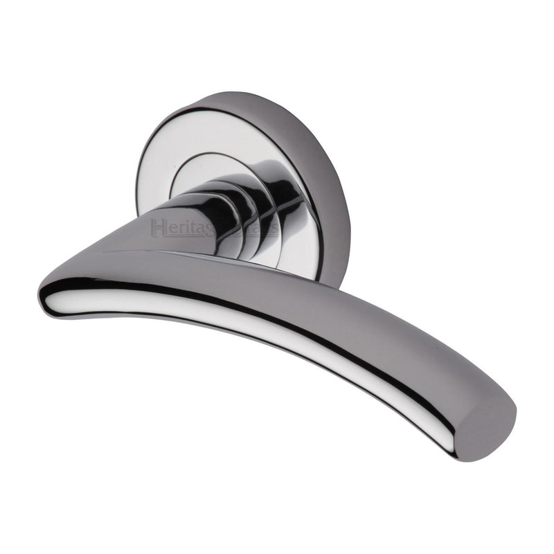 Heritage Brass Centaur Door Handle on Round Rose