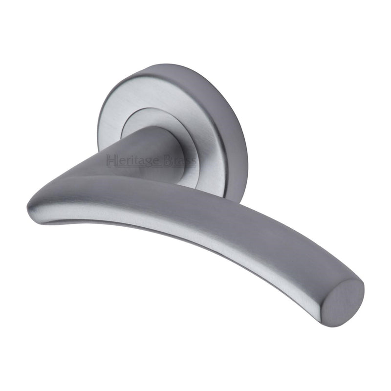 Heritage Brass Centaur Door Handle on Round Rose