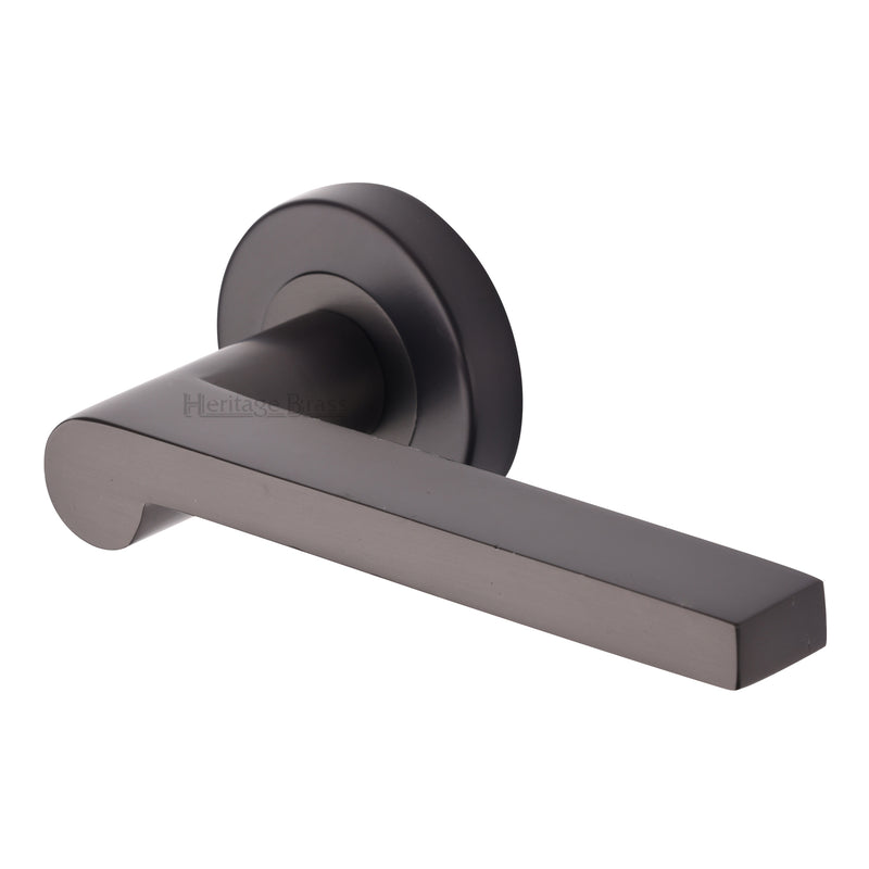 Heritage Brass Metro Mid Century Door Handle on Round Rose
