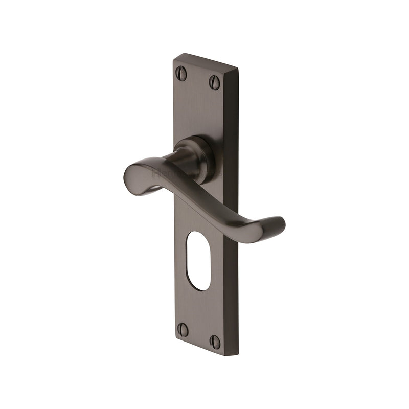 Heritage Brass Bedford Door Handle on Plate
