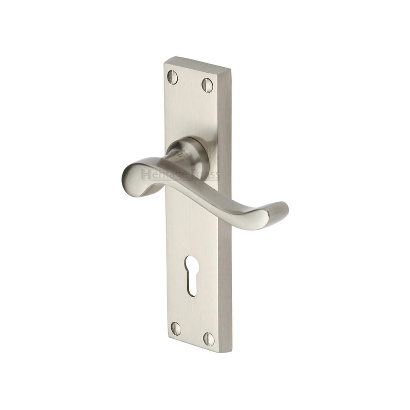 Heritage Brass Bedford Door Handle on Plate