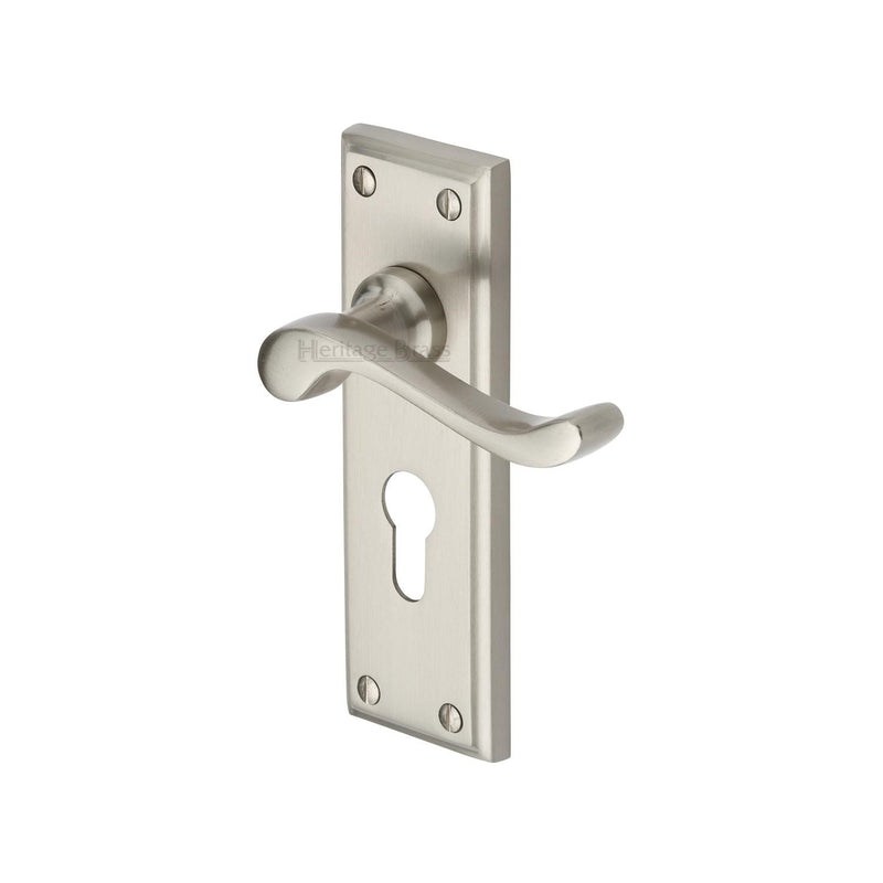 Heritage Brass Edwardian Door Handle on Plate